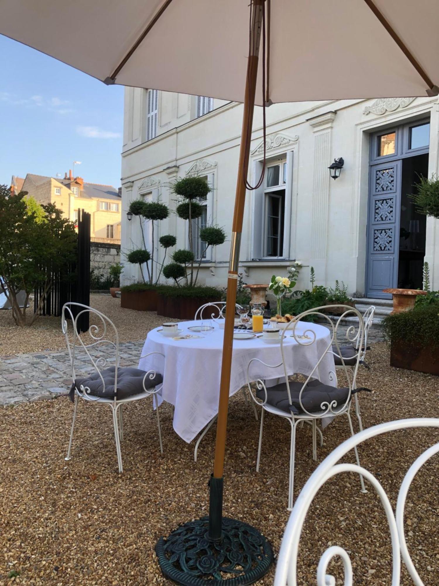 Aux Marquises Hotel Saumur Ngoại thất bức ảnh